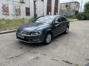 Авто Volkswagen Passat Sedan 2013 № 8980235