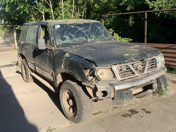 Авто Nissan Patrol 2000 № 8980237