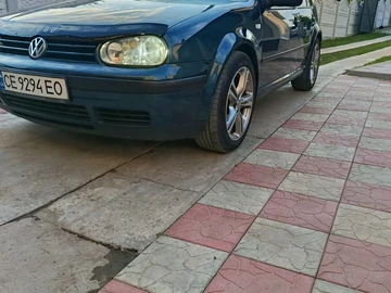 Авто Volkswagen Golf 2002 № 8980257