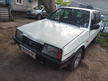 Авто ВАЗ 2109 1991 № 8980275