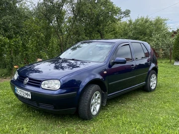 Авто Volkswagen Golf 1999 № 8980334