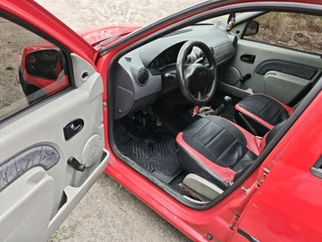 Авто Dacia Logan 2005 № 8980357