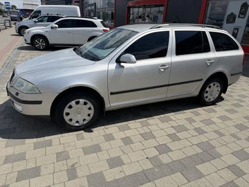 Авто Skoda Octavia 2007 № 8980548