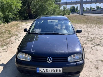 Авто Volkswagen Golf 2000 № 8980724
