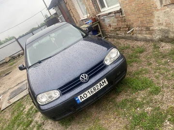 Авто Volkswagen Golf 2003 № 8980766