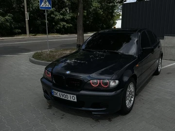 Авто BMW 3 Серия 2004 № 8980771