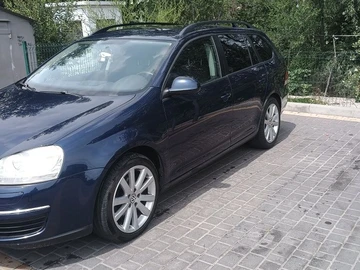 Авто Volkswagen Golf 2009 № 8980829