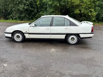 Авто Opel Omega 1988 № 8980839