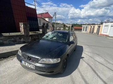 Авто Opel Vectra 1998 № 8980869