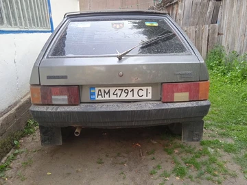 Авто ВАЗ 2109 1995 № 8980989
