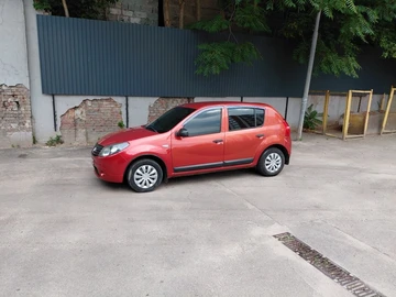 Авто Renault Sandero 2010 № 8981058