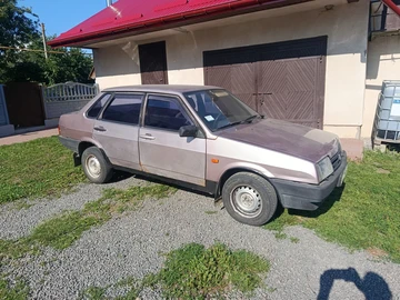 Авто ВАЗ 21099 2001 № 8981163