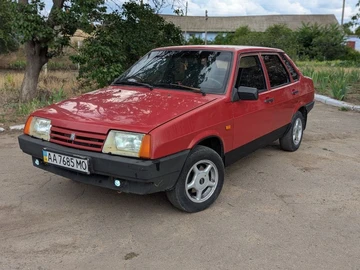 Авто ВАЗ 21099 2000 № 8981180
