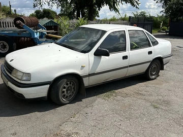 Авто Opel Vectra 1991 № 8981287
