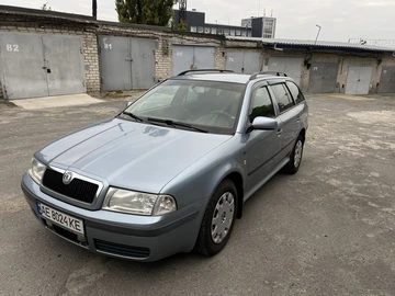 Авто Skoda Octavia 2002 № 8981364