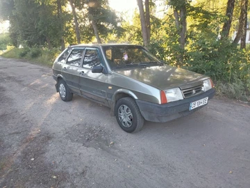 Авто ВАЗ 2109 2002 № 8981443