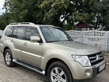 Авто Mitsubishi Pajero 2009 № 8981451