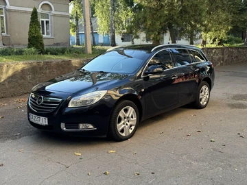 Авто Opel Insignia 2010 № 8981459