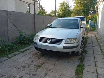Авто Volkswagen Passat Sedan 2004 № 8981563