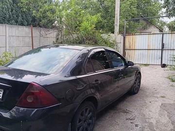 Авто Ford Mondeo 2002 № 8981582