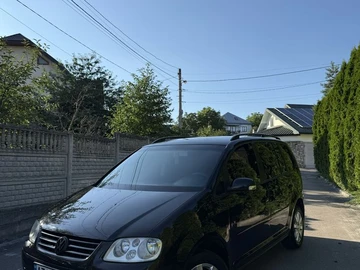 Авто Volkswagen Touran 2004 № 8981668