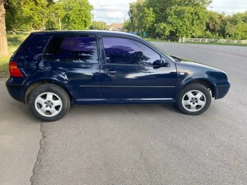 Авто Volkswagen Golf 2001 № 8981669