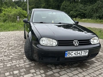 Авто Volkswagen Golf 2000 № 8981741