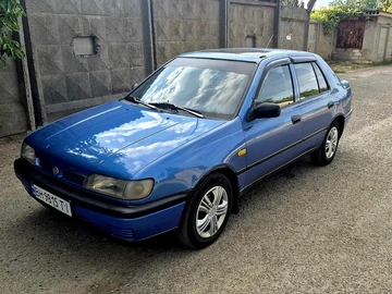 Авто Nissan Sunny 1995 № 8981880