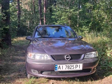 Авто Opel Vectra 1997 № 8981979