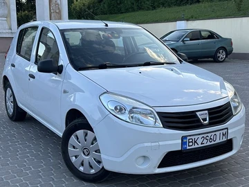 Авто Dacia Sandero 2010 № 8982090