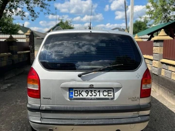 Авто Opel Zafira 2000 № 8982400