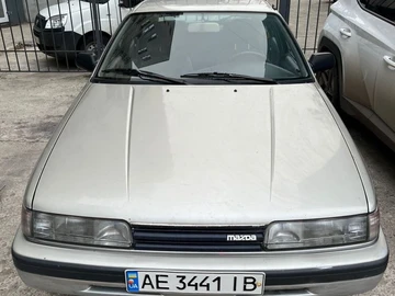 Авто Mazda 626 1991 № 8982468