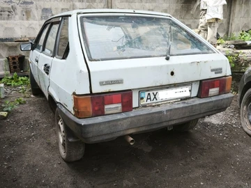 Авто ВАЗ 2109 1990 № 8982478