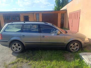 Авто Volkswagen Passat Variant 2003 № 8982505