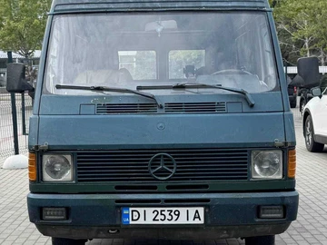 Авто Mercedes Mb 1990 № 8982599