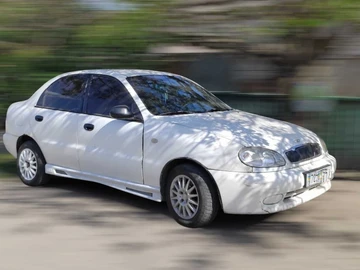 Авто Daewoo Lanos Sens  2002 № 8982736