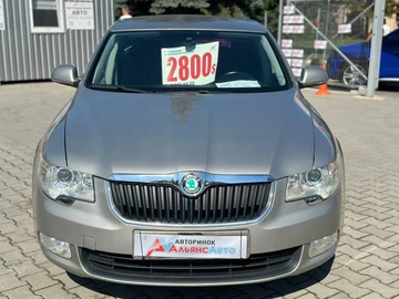 Авто Skoda Superb 2012 № 8982810