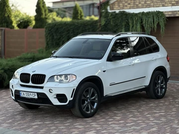 Авто BMW X5 2010 № 8982833