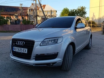 Авто Audi Q7 2006 № 8982880