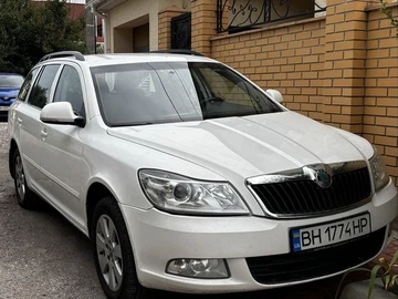 Авто Skoda Octavia 2012 № 8982909