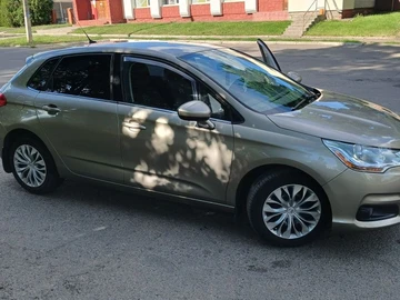 Авто Citroen C4 2013 № 8983002