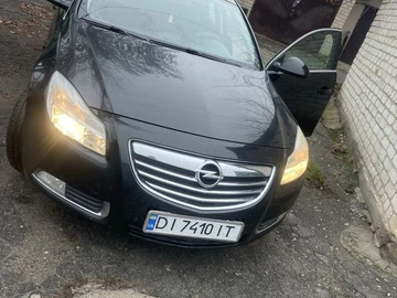 Авто Opel Insignia 2010 № 8983030
