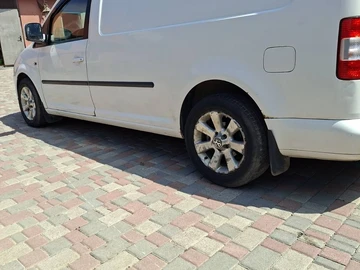 Авто Volkswagen Caddy 2008 № 8983037