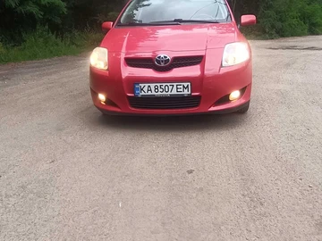Авто Toyota Auris 2008 № 8983196