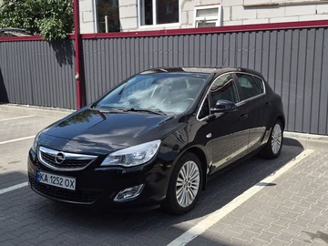 Авто Opel Astra 2011 № 8983566