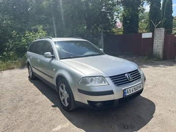 Авто Volkswagen Passat Variant 2003 № 8983627