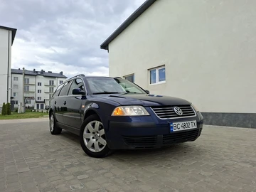 Авто Volkswagen Passat Variant 2003 № 8983675