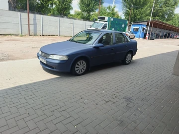 Авто Opel Vectra 1999 № 8983750