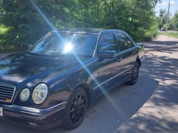 Авто Mercedes 220 1997 № 8983752