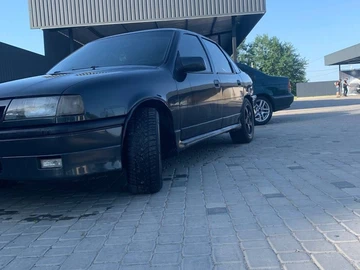 Авто Opel Vectra 1990 № 8983765